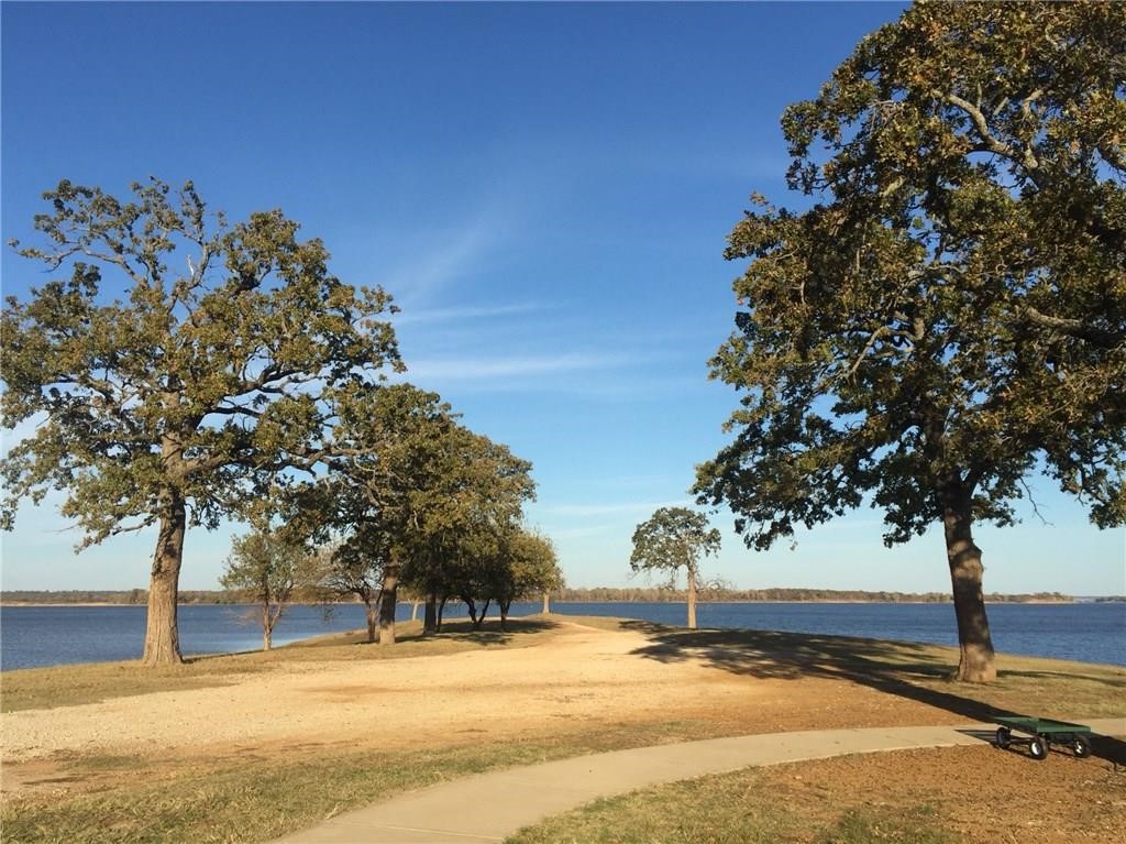 239 Barrington Circle