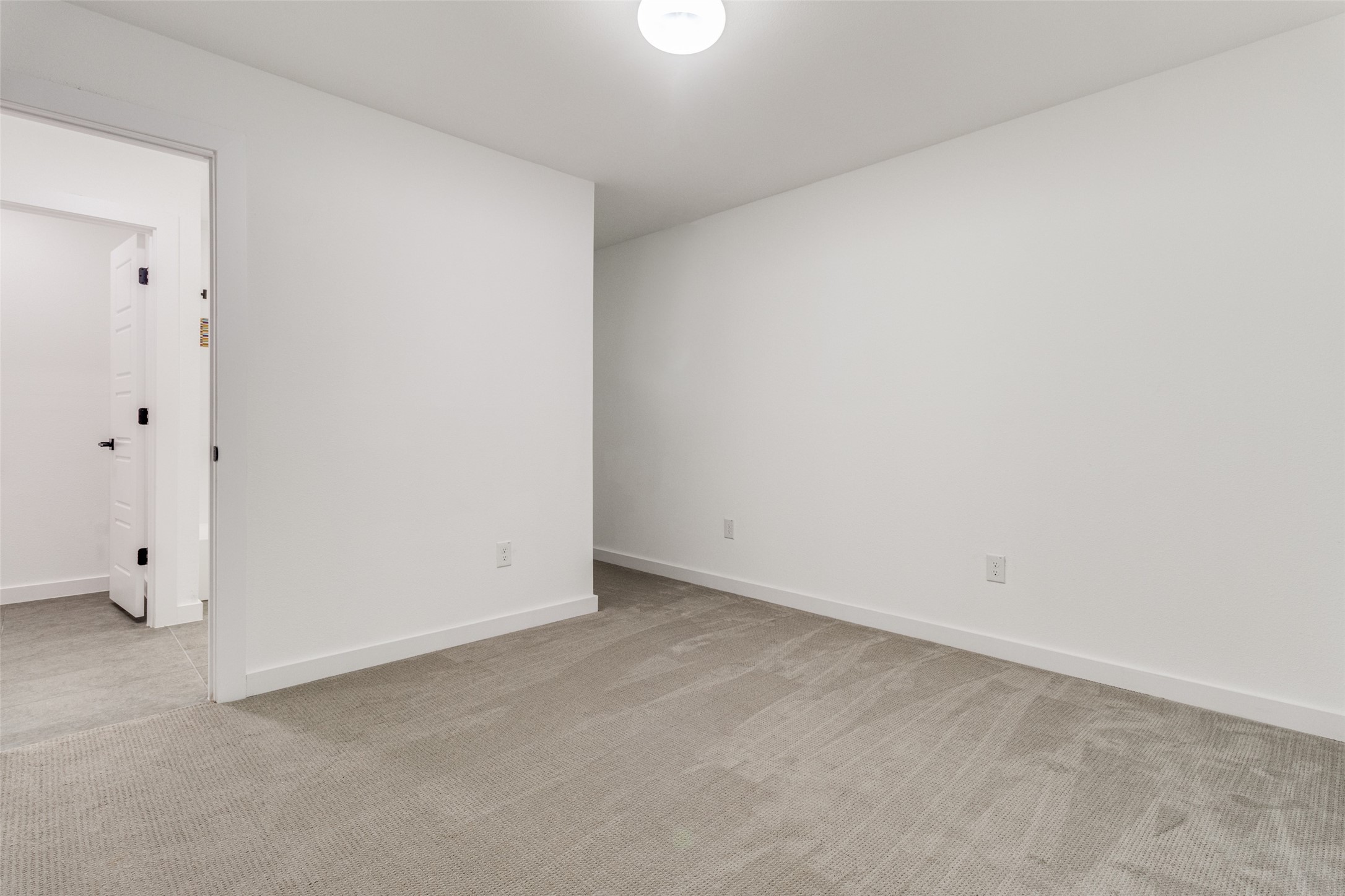 322 W Johnson Street