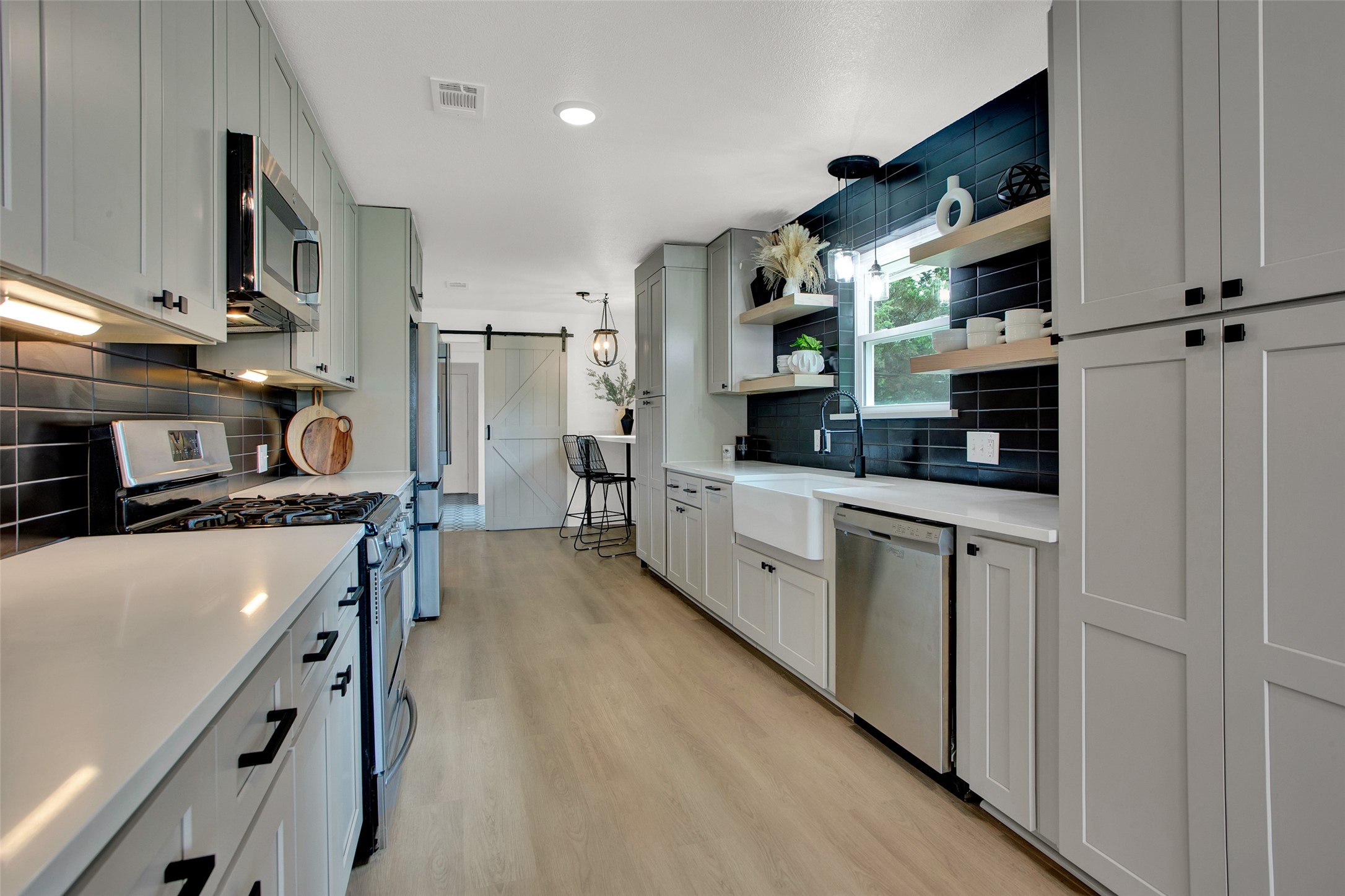 2910 W Crawford Street