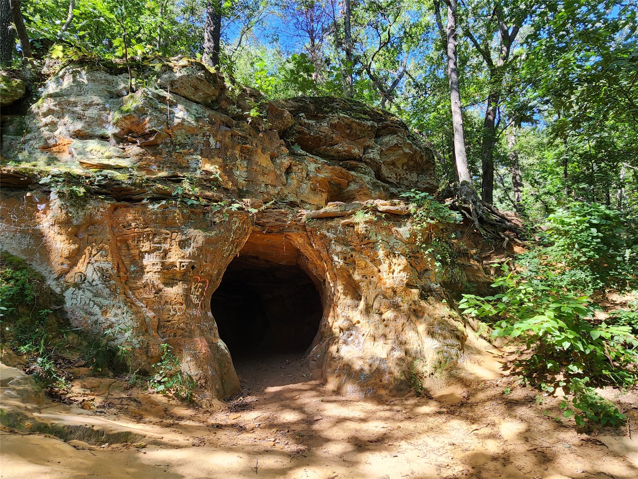 1331 Crestview Drive