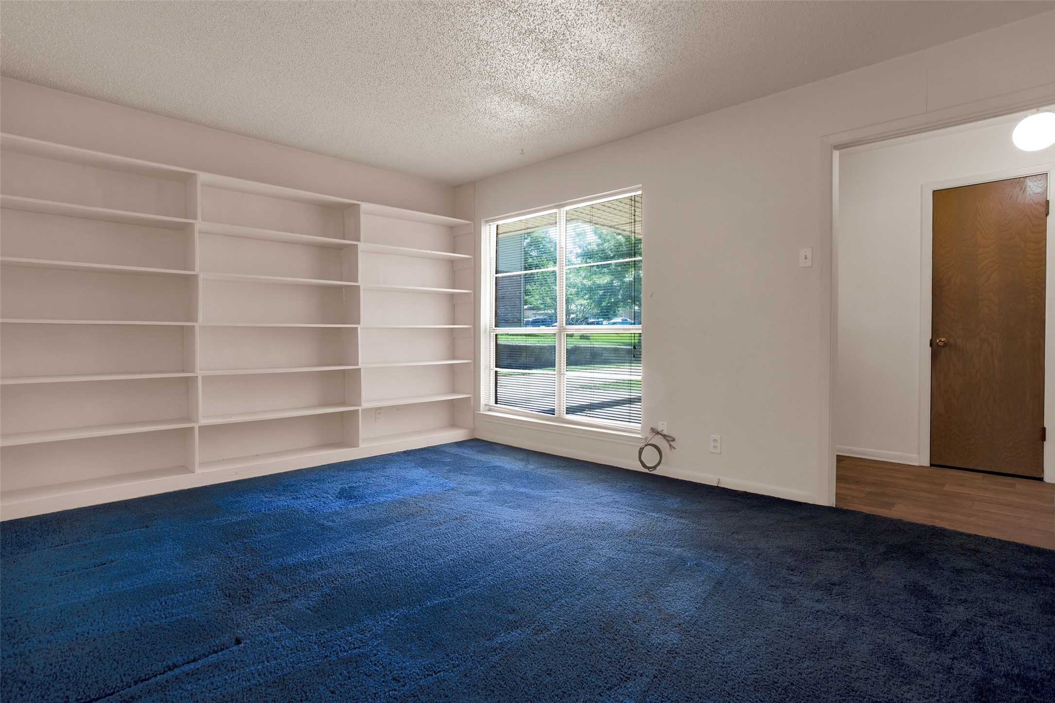 1331 Crestview Drive