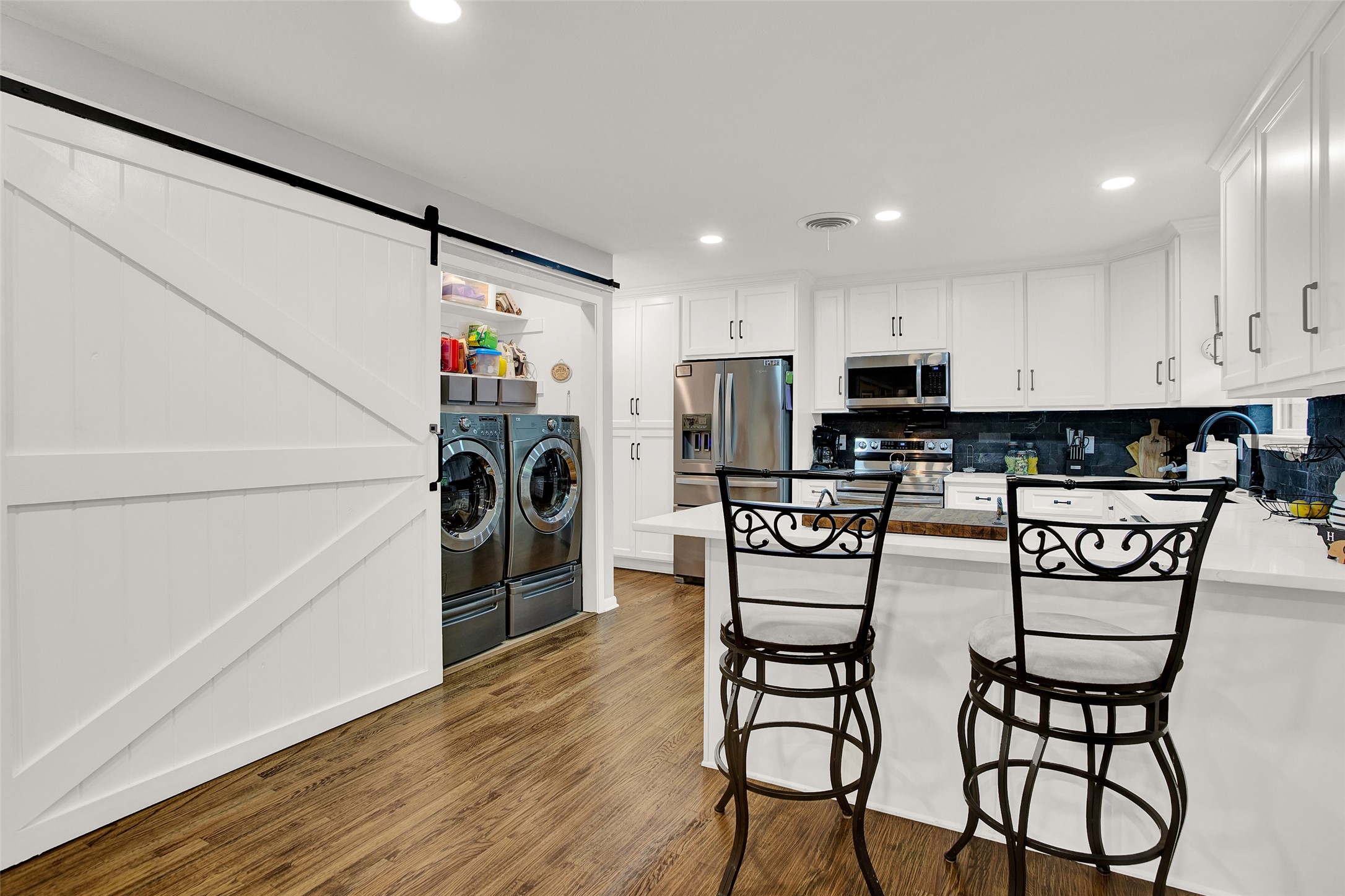 925 S Andrews Avenue