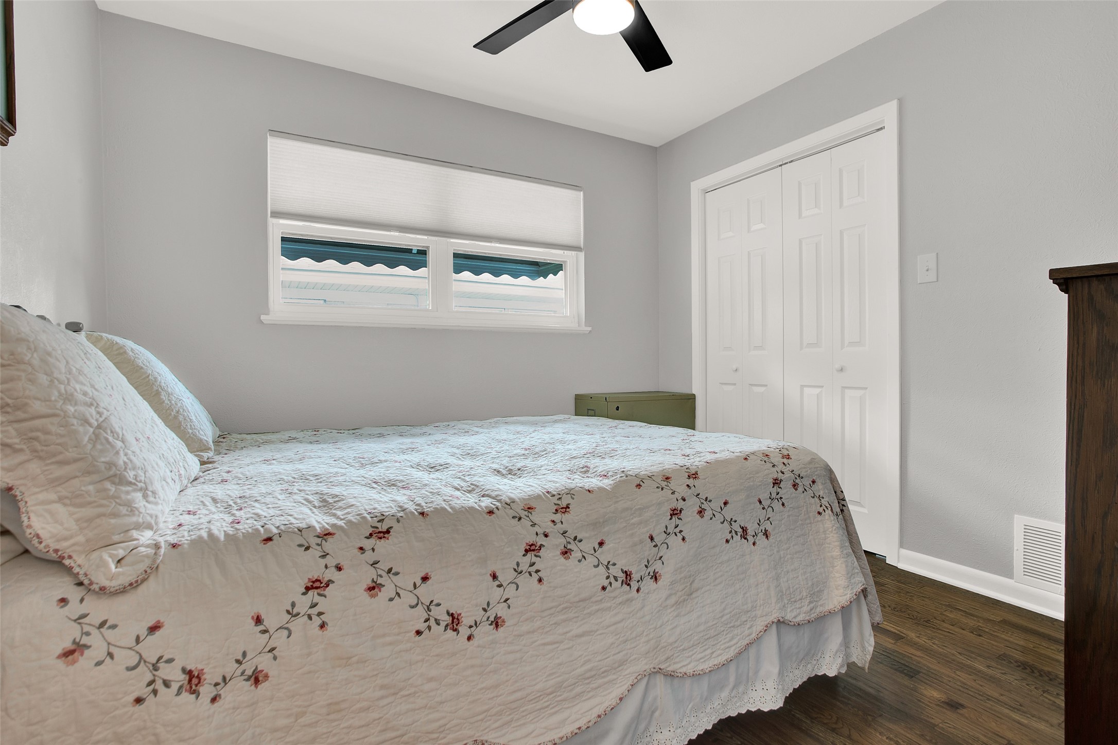 925 S Andrews Avenue