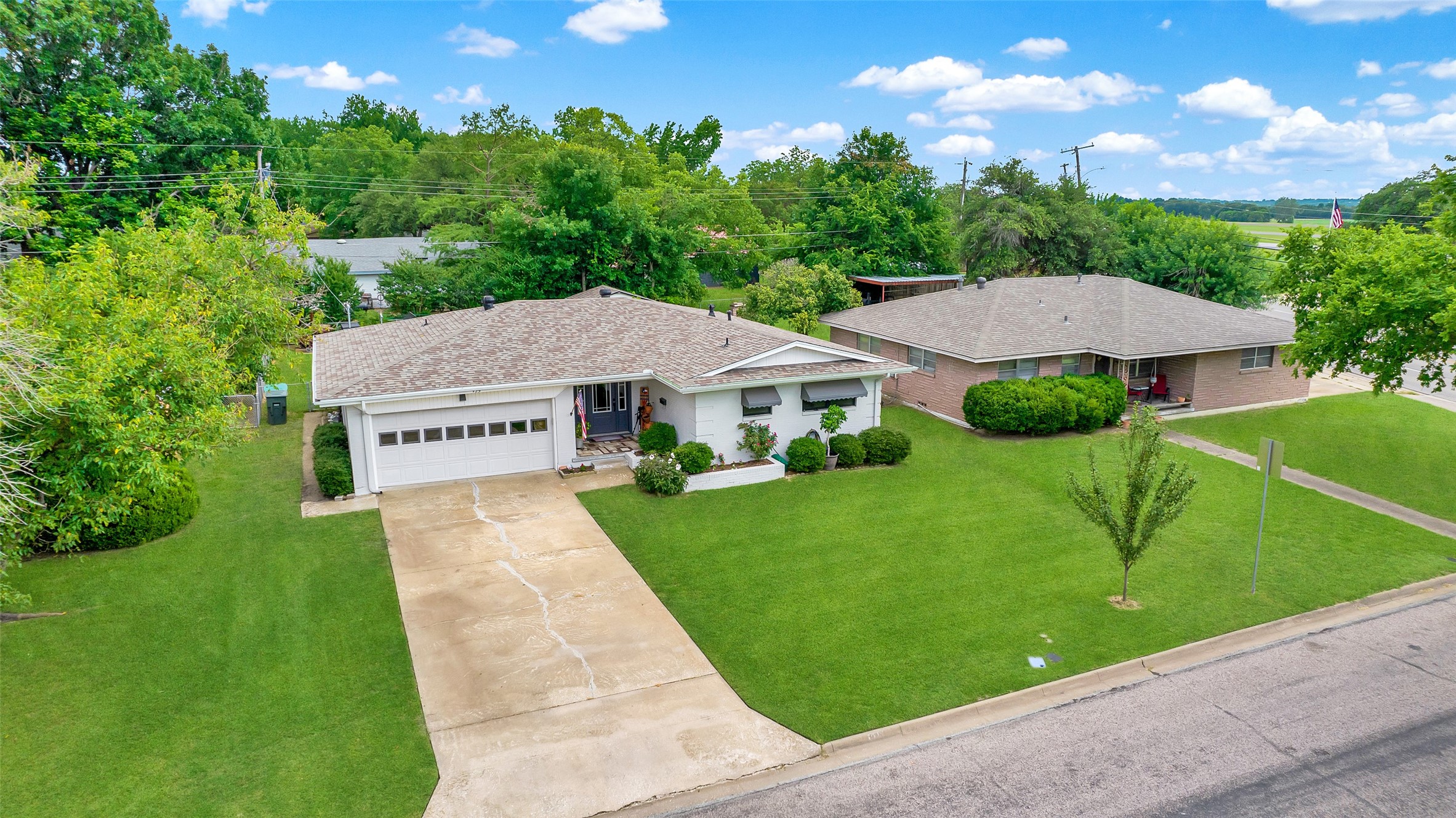 925 S Andrews Avenue