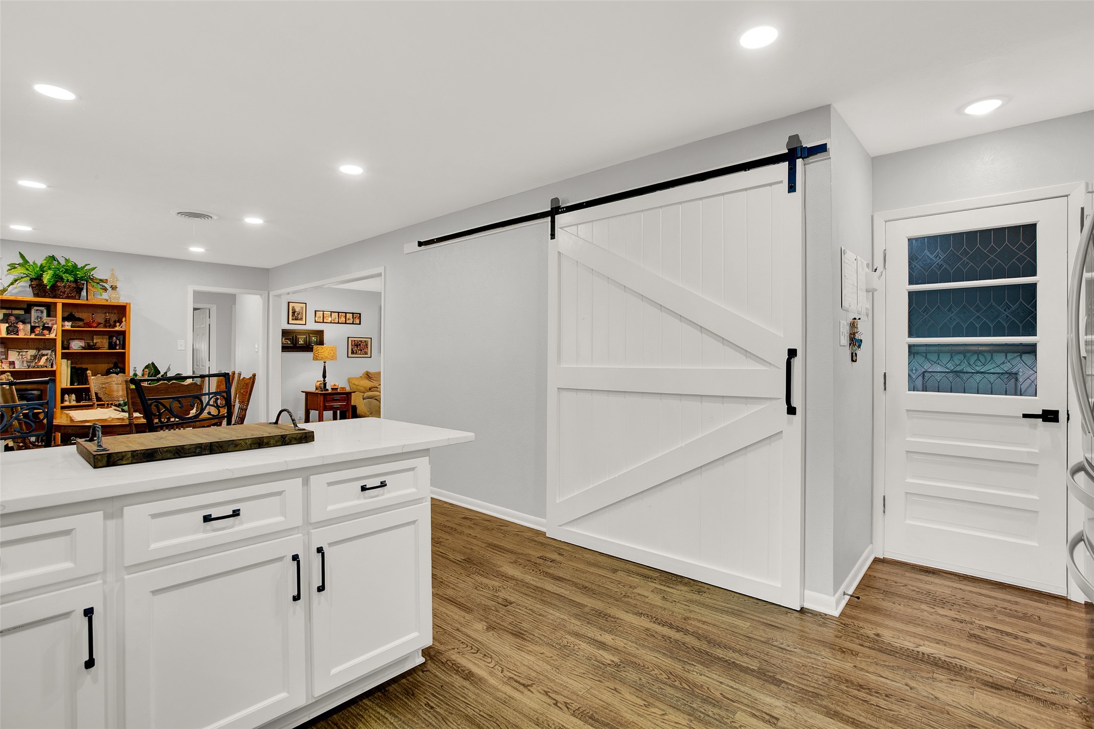 925 S Andrews Avenue