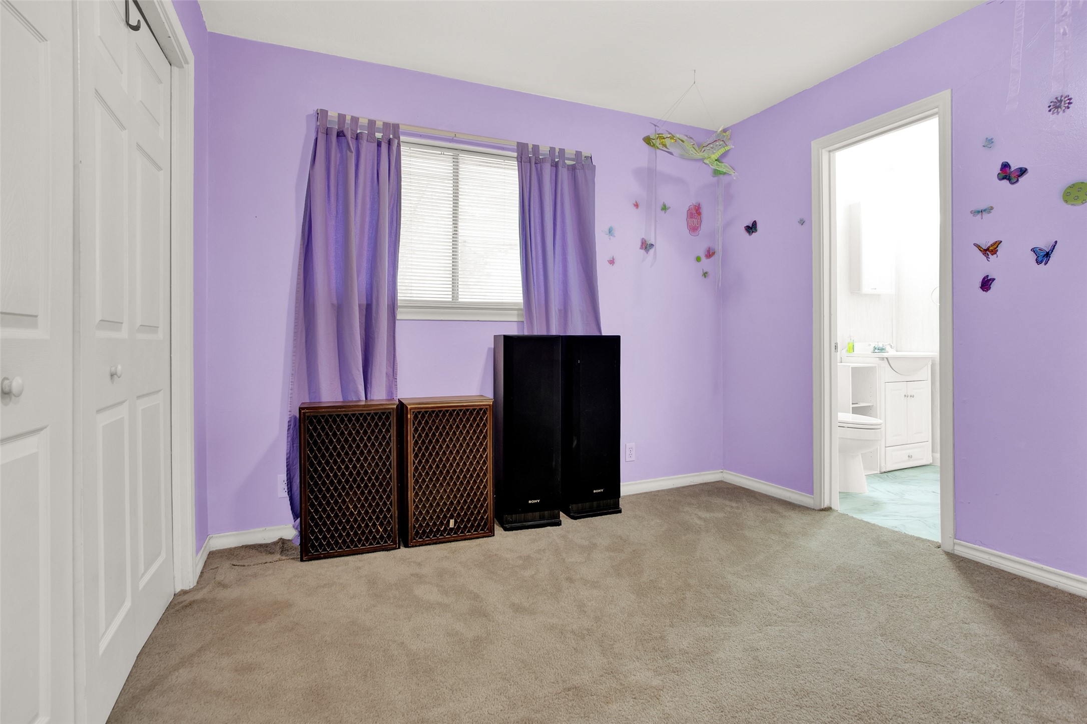 1817 W Belden Street