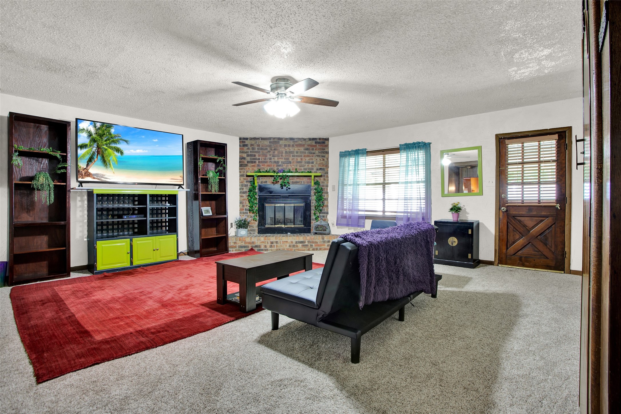 1817 W Belden Street