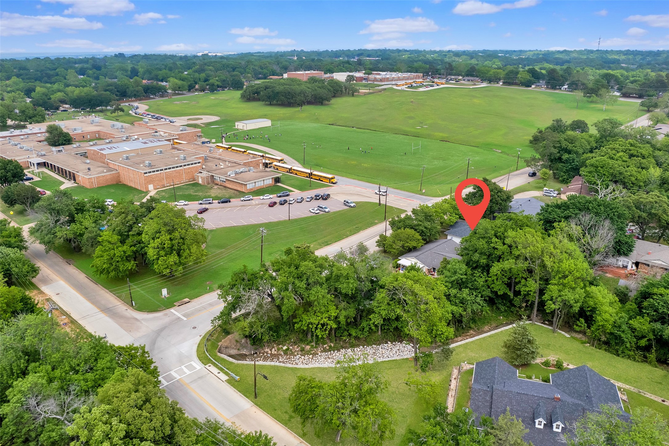 2910 W Crawford Street