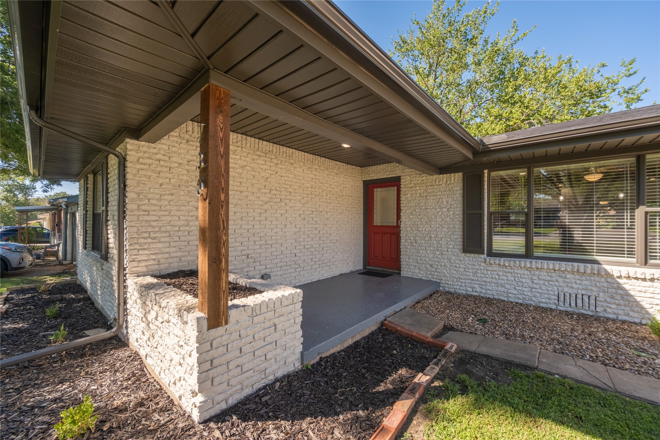 730 S Andrews Avenue