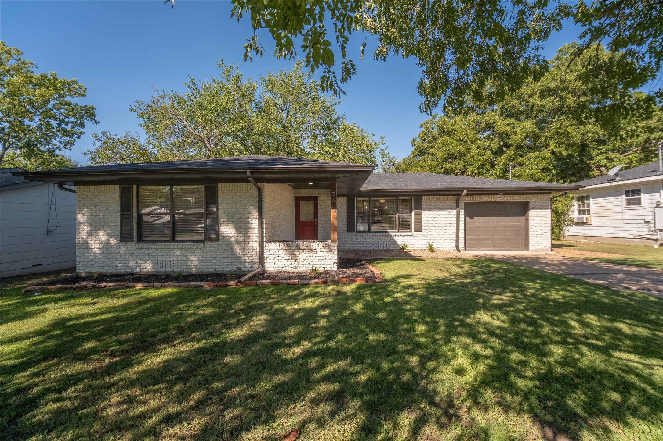 730 S Andrews Avenue