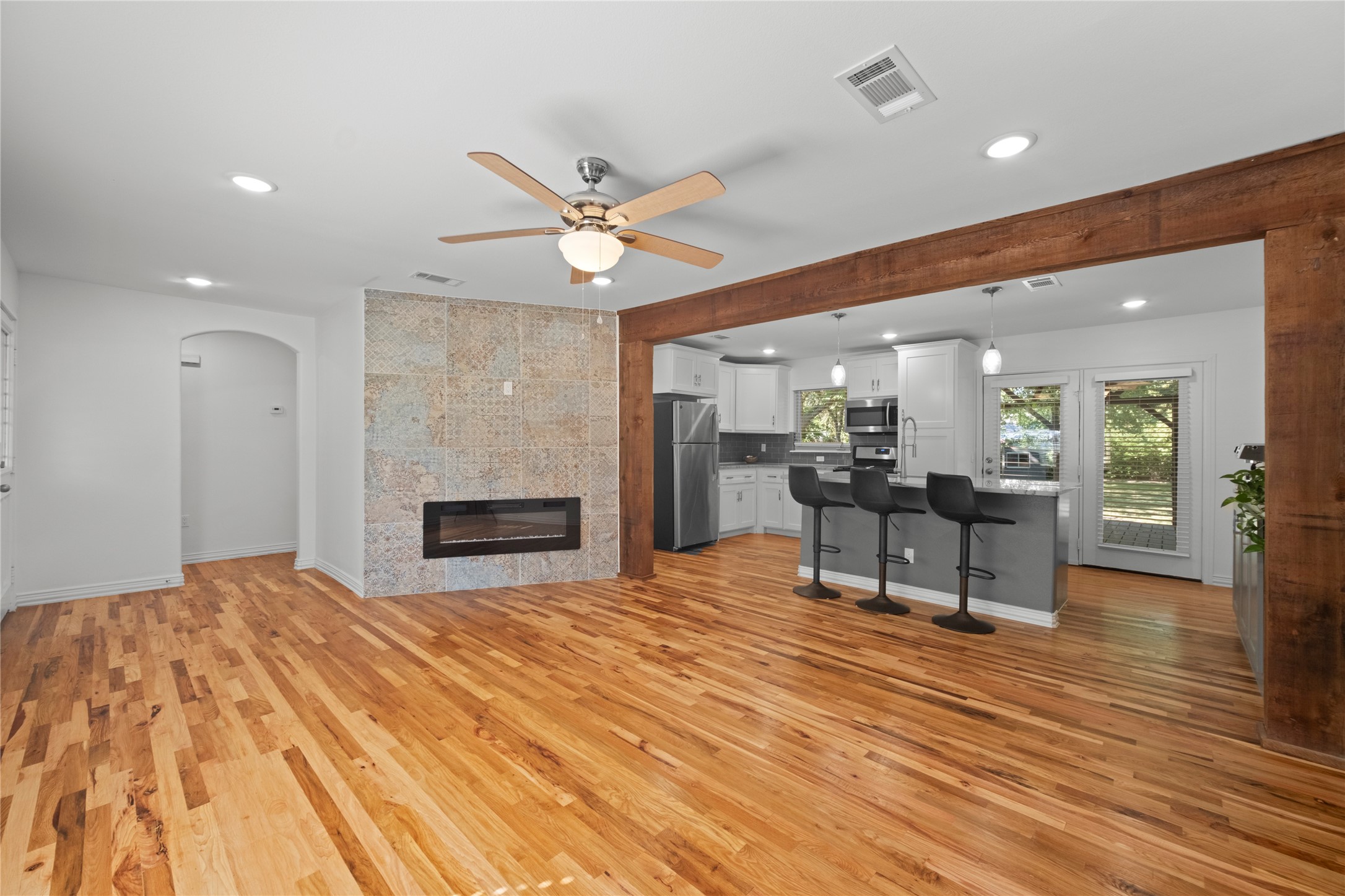 730 S Andrews Avenue