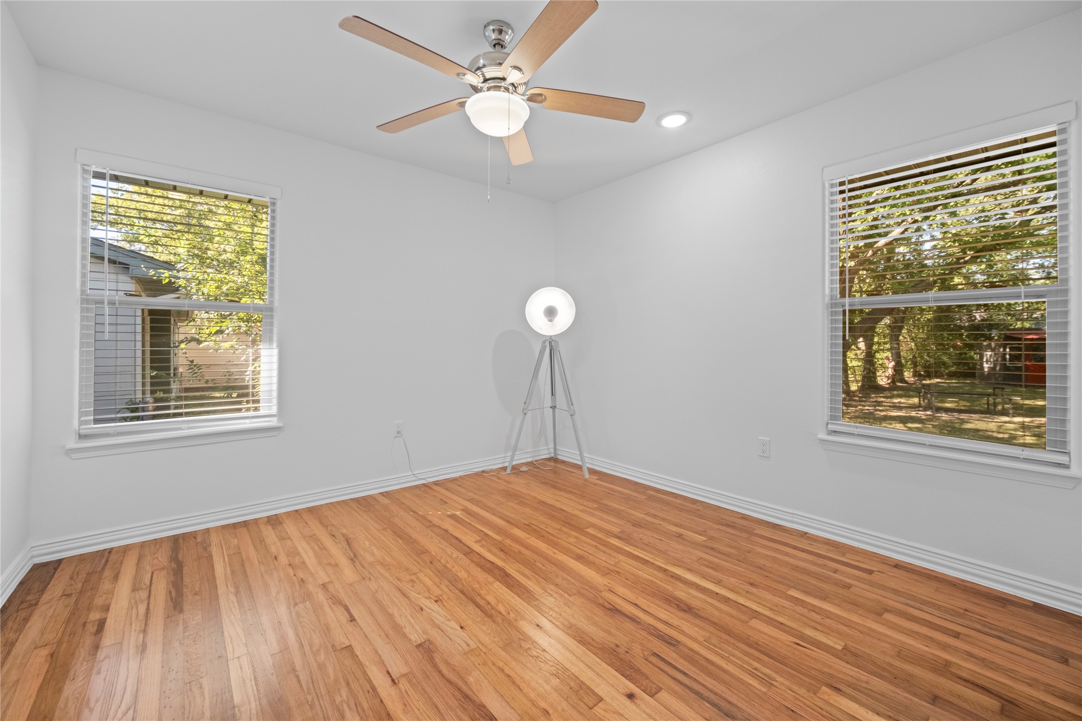 730 S Andrews Avenue