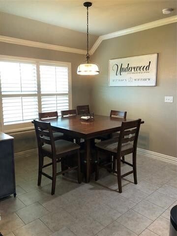 2505 W Center Street