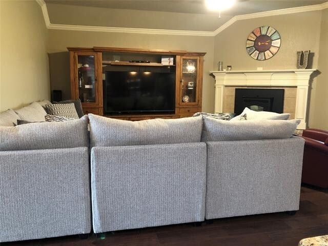 2505 W Center Street