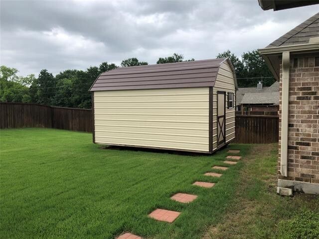 2505 W Center Street