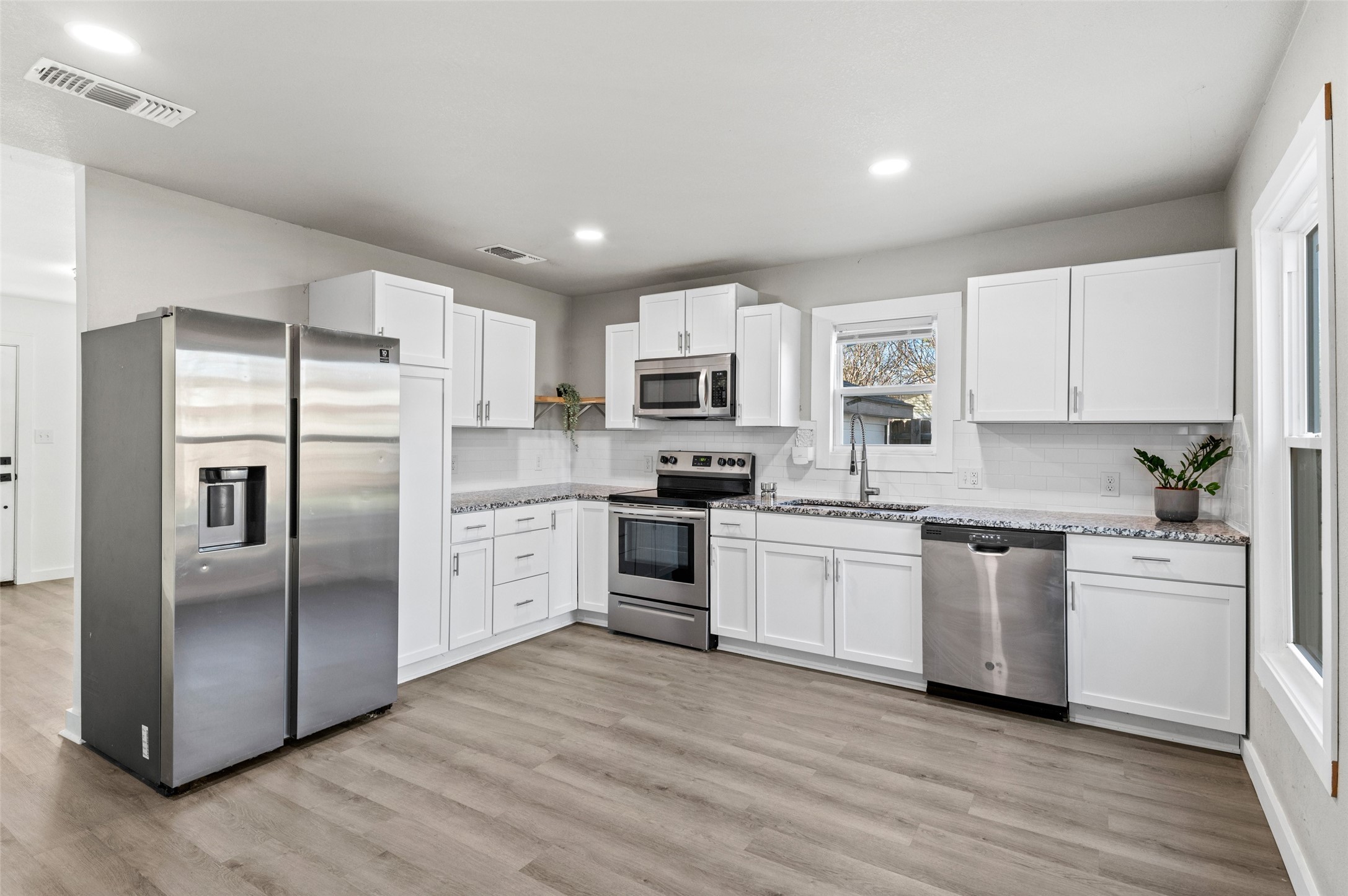 131 N Colbert Avenue