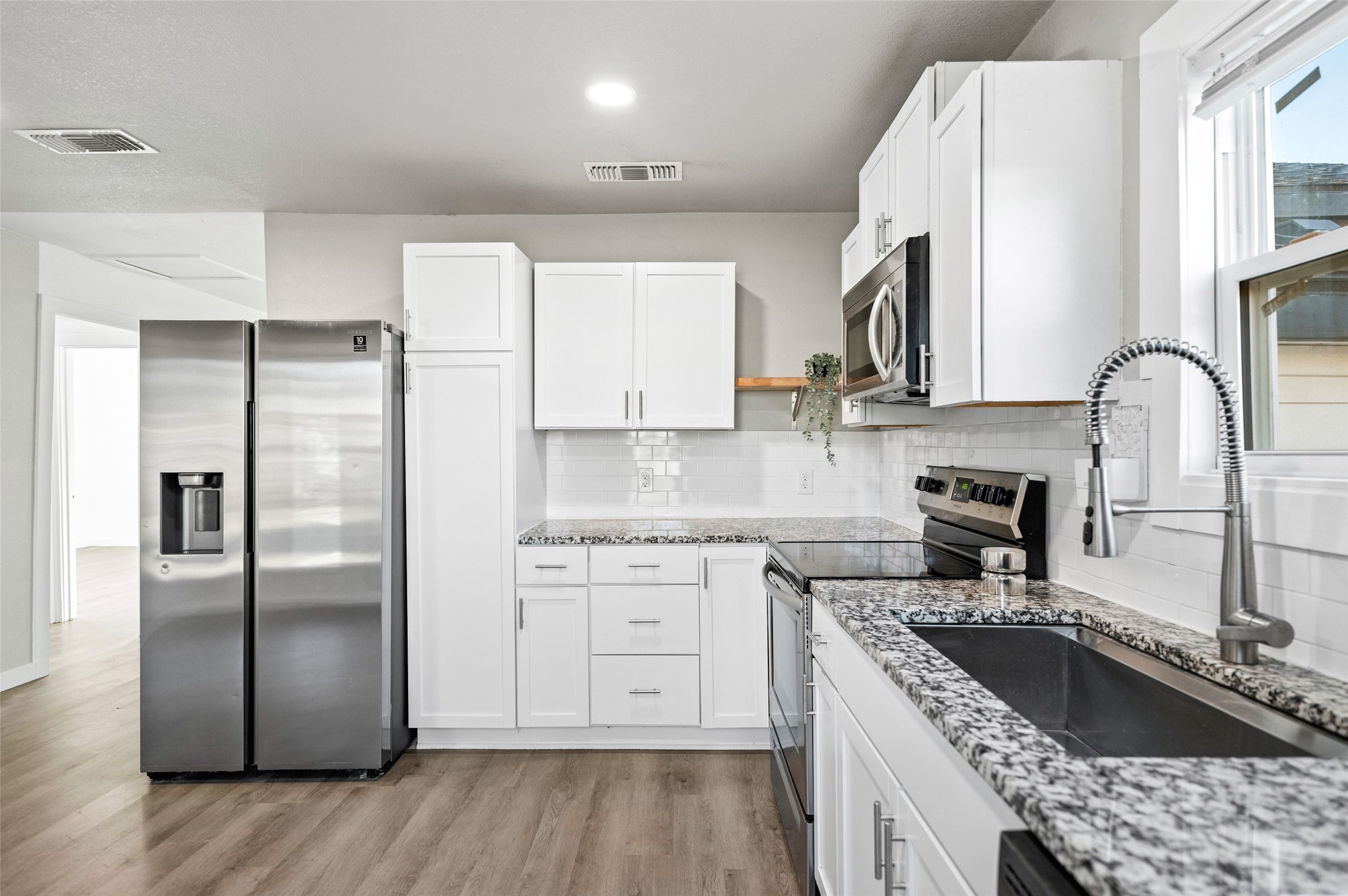 131 N Colbert Avenue