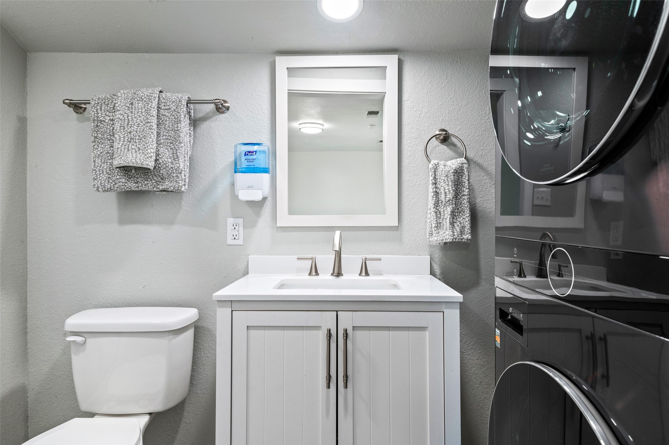 131 N Colbert Avenue