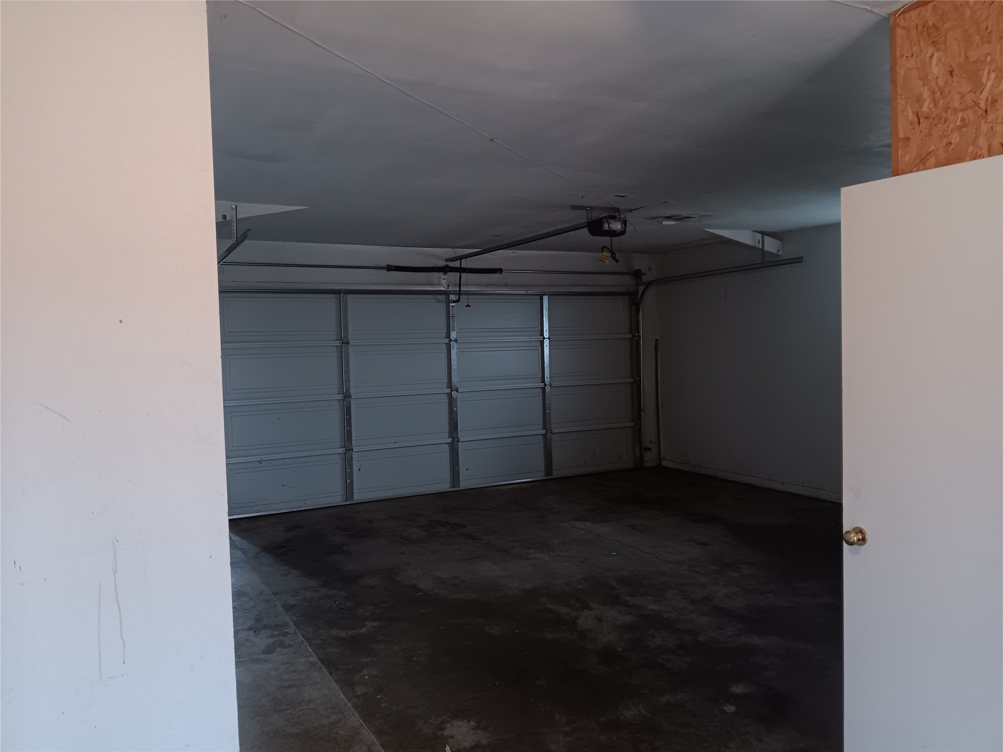 1609 W Woodard Street