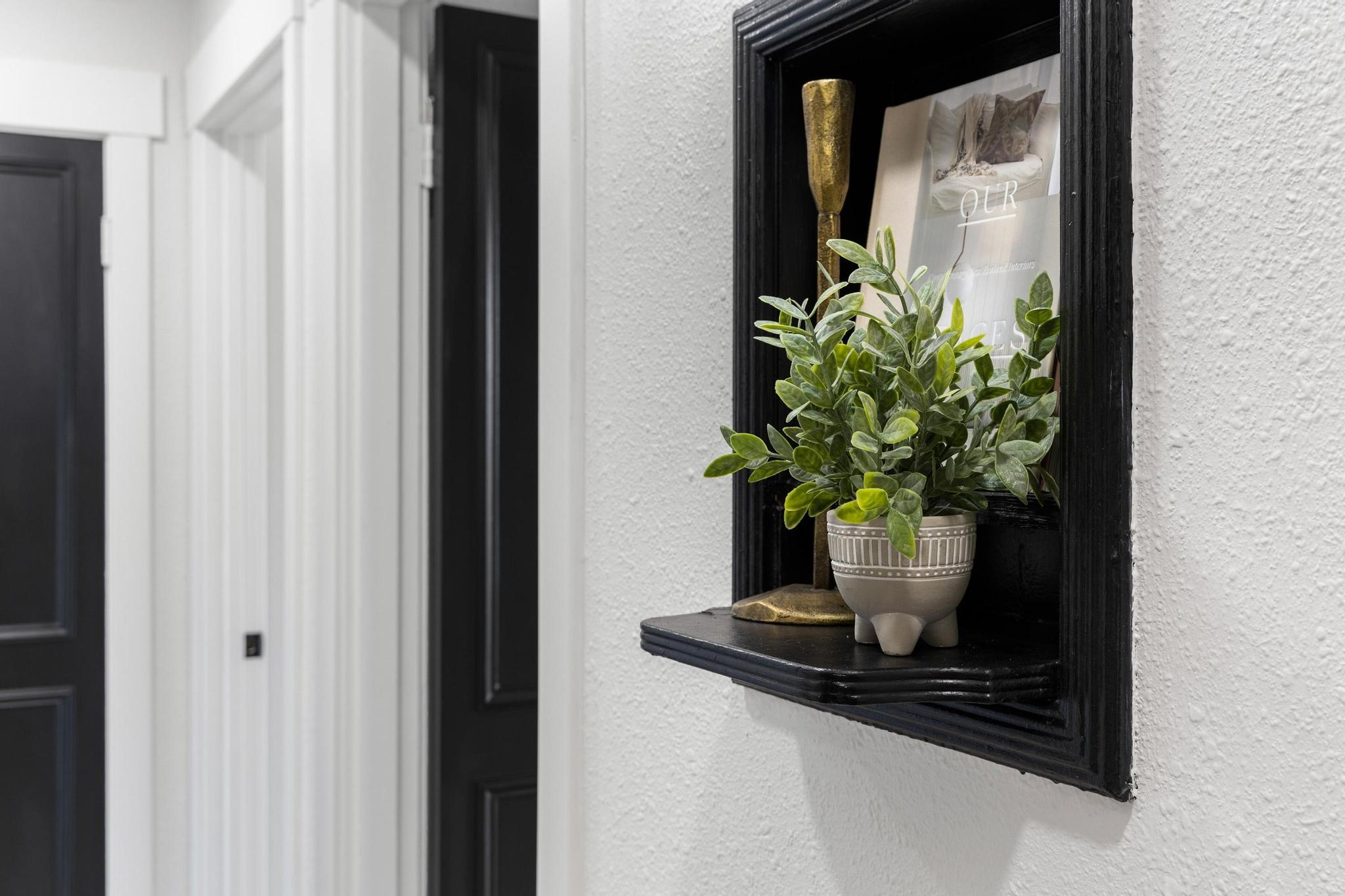 423 E Washington Street