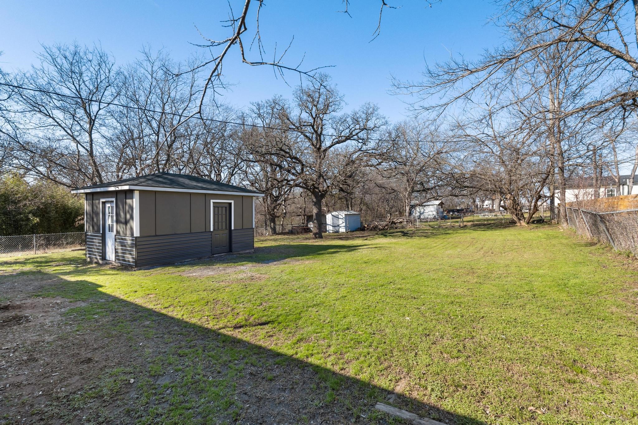 423 E Washington Street