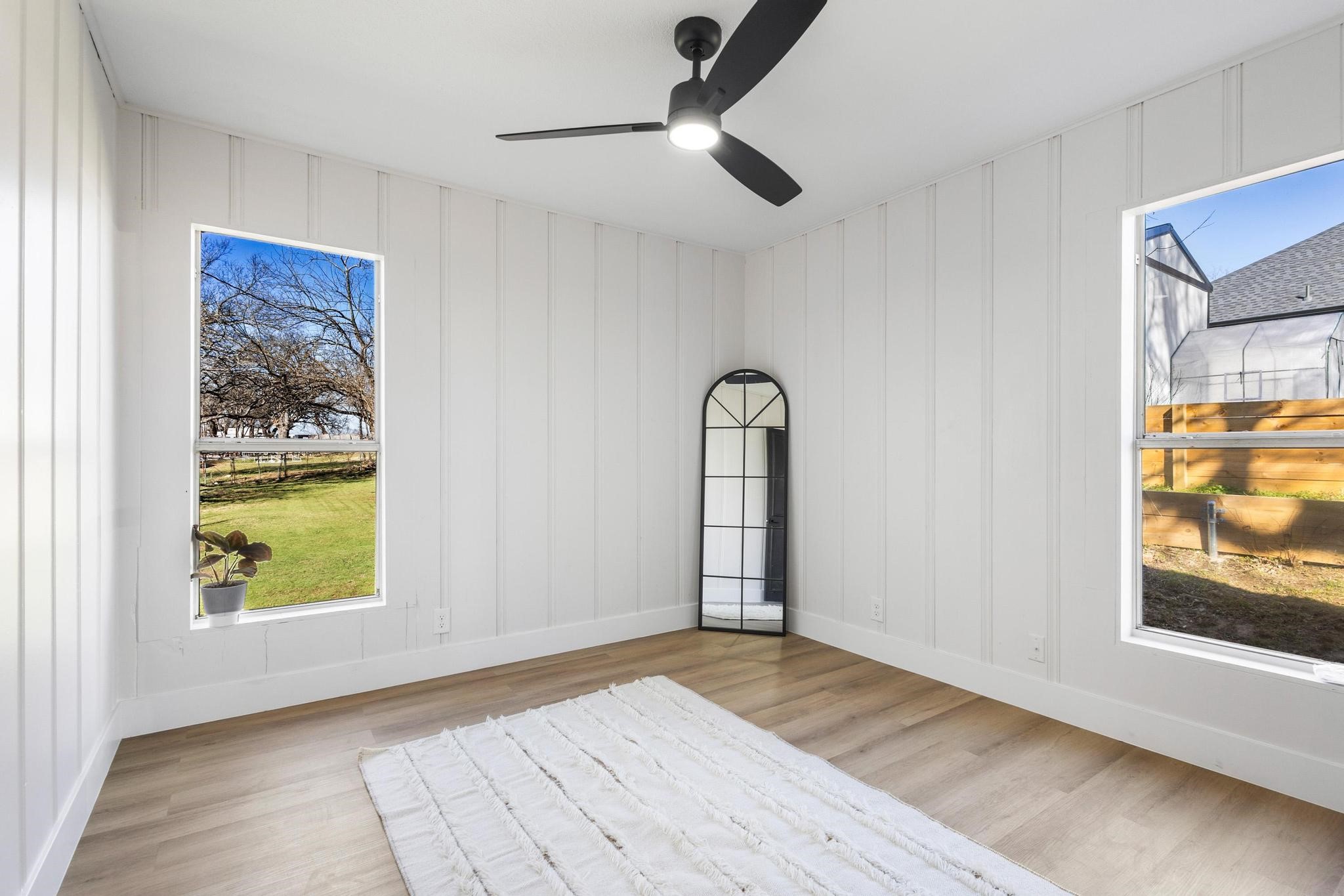 423 E Washington Street