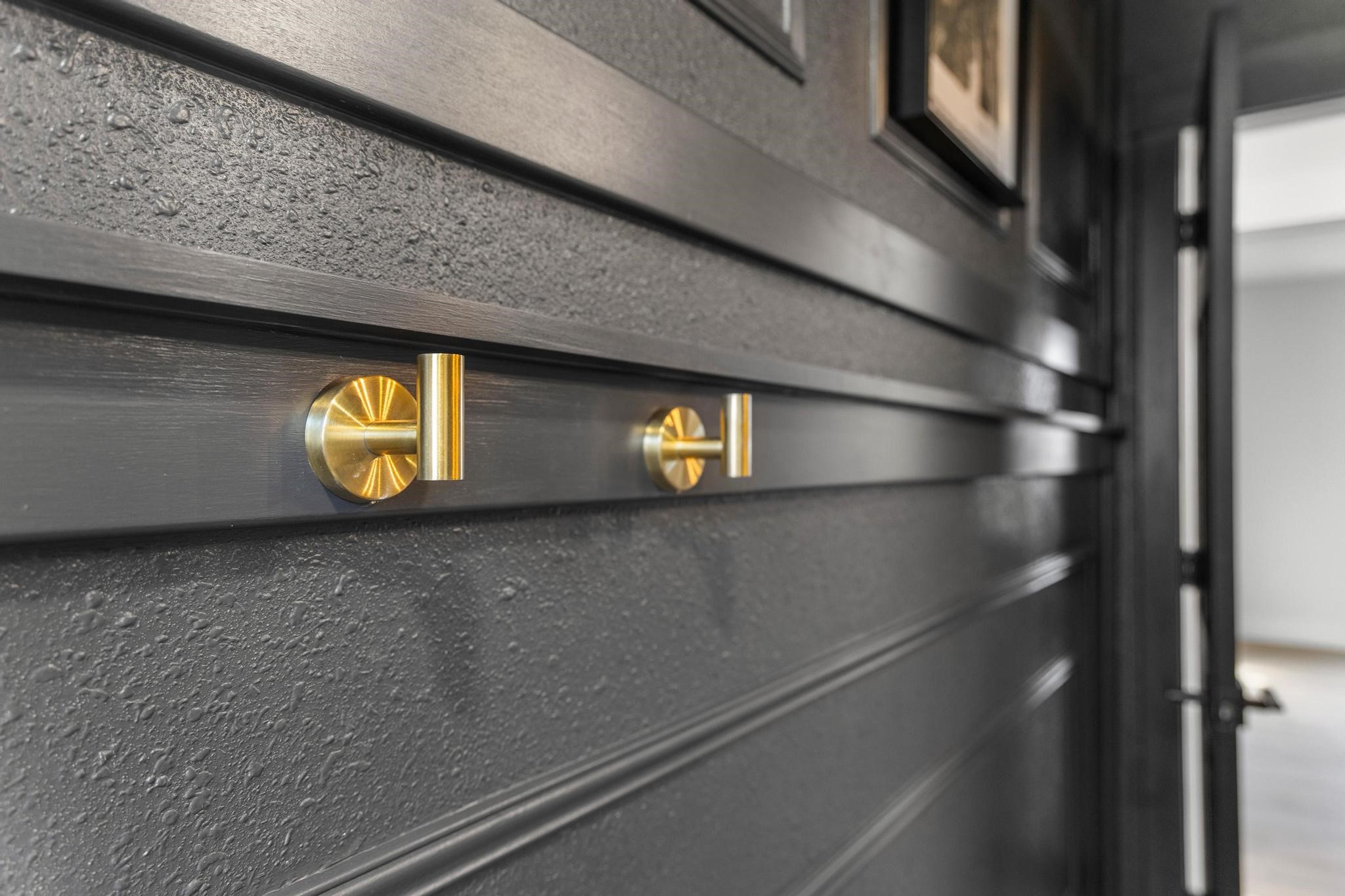 423 E Washington Street