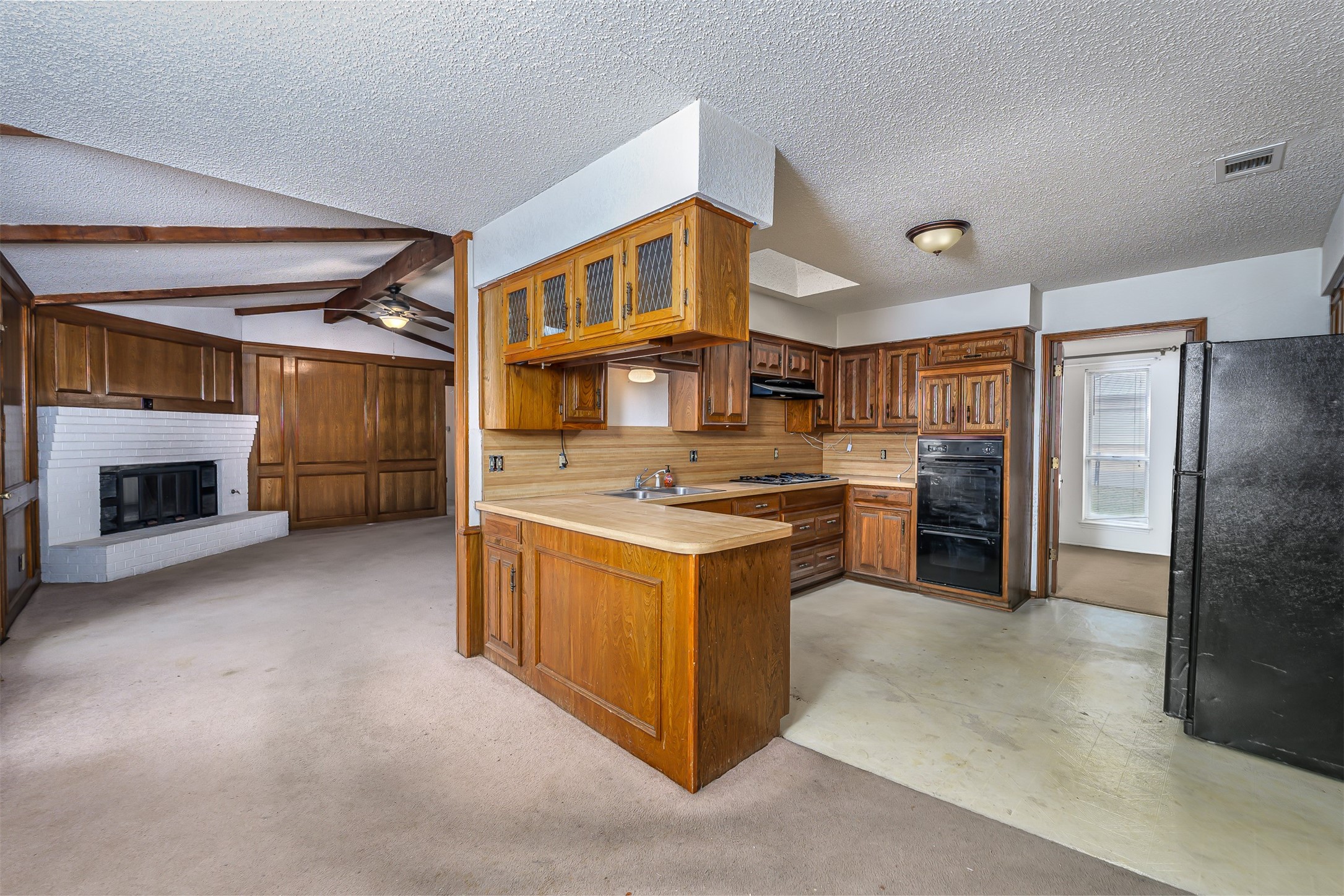 2001 Pembrooke Place