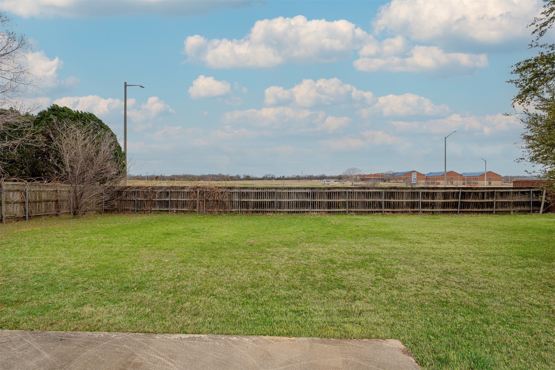 2001 Pembrooke Place