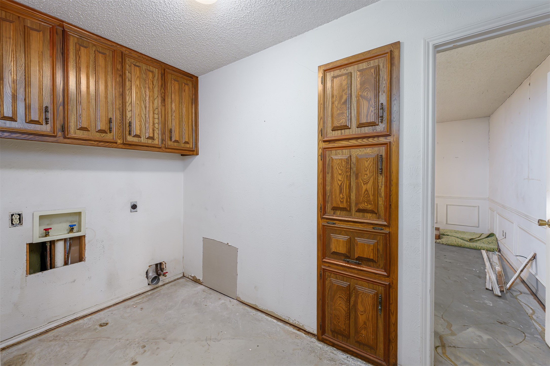 2001 Pembrooke Place