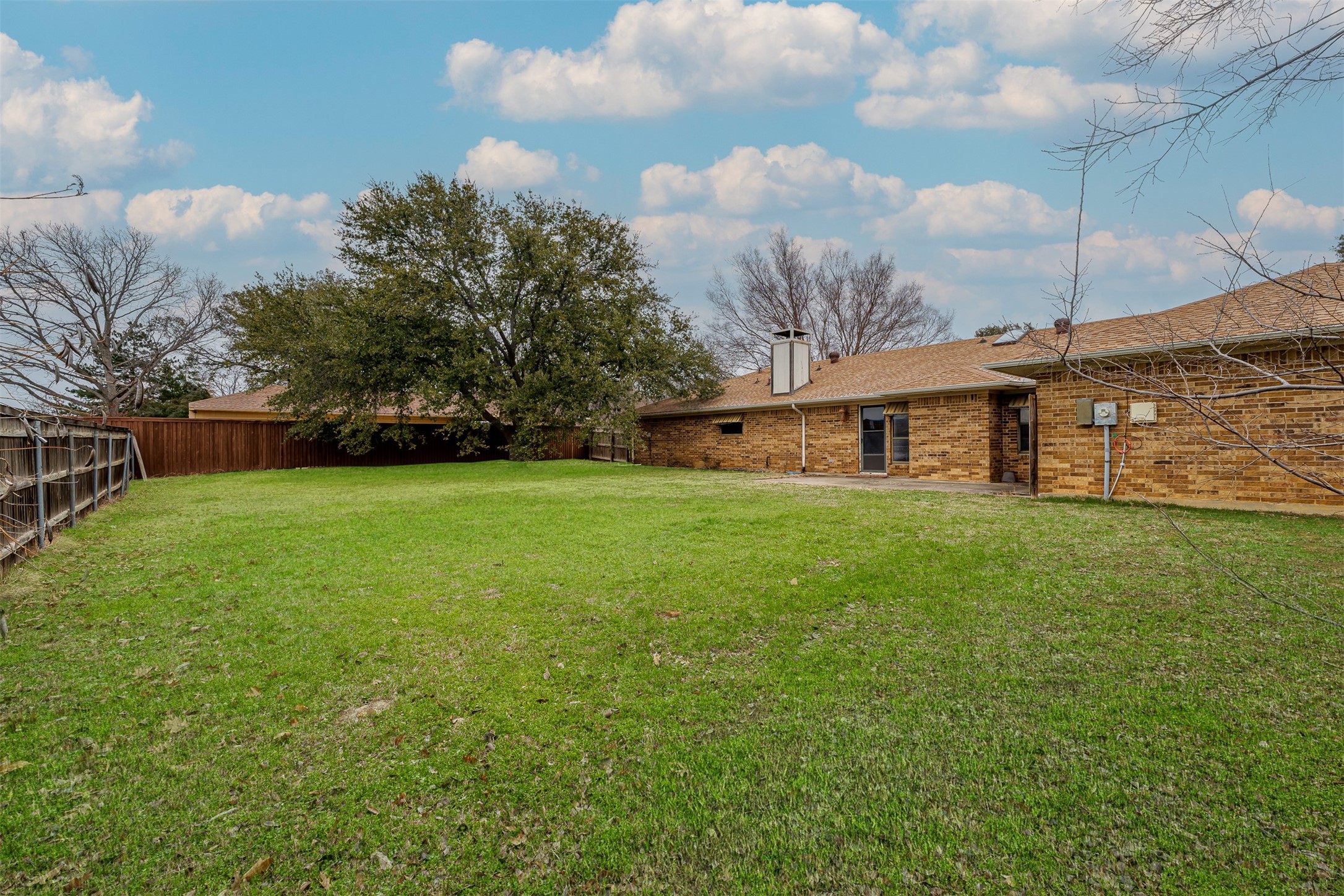 2001 Pembrooke Place