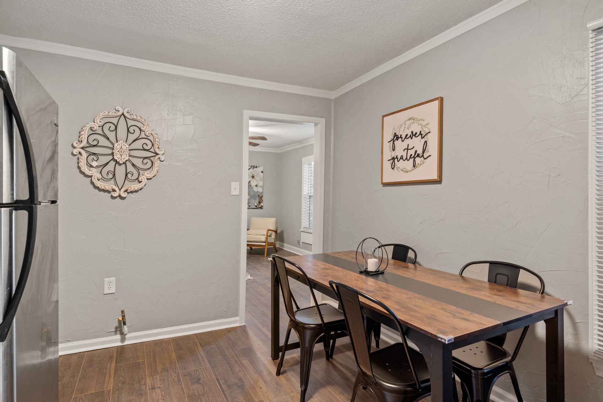 1105 W Virginia Street