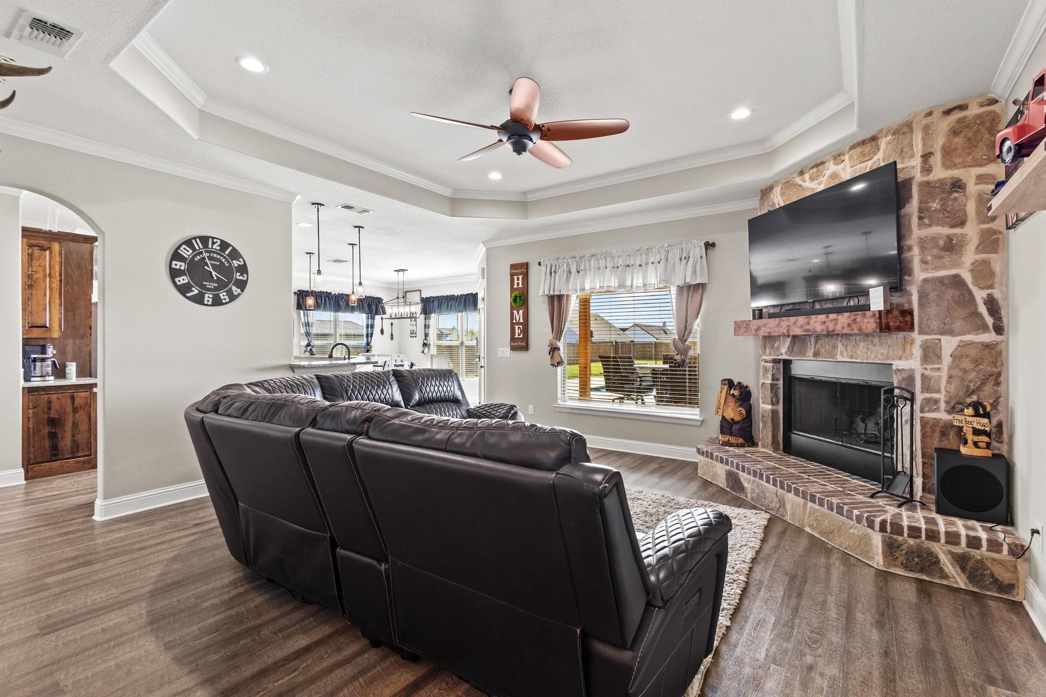 1829 White Mound Road