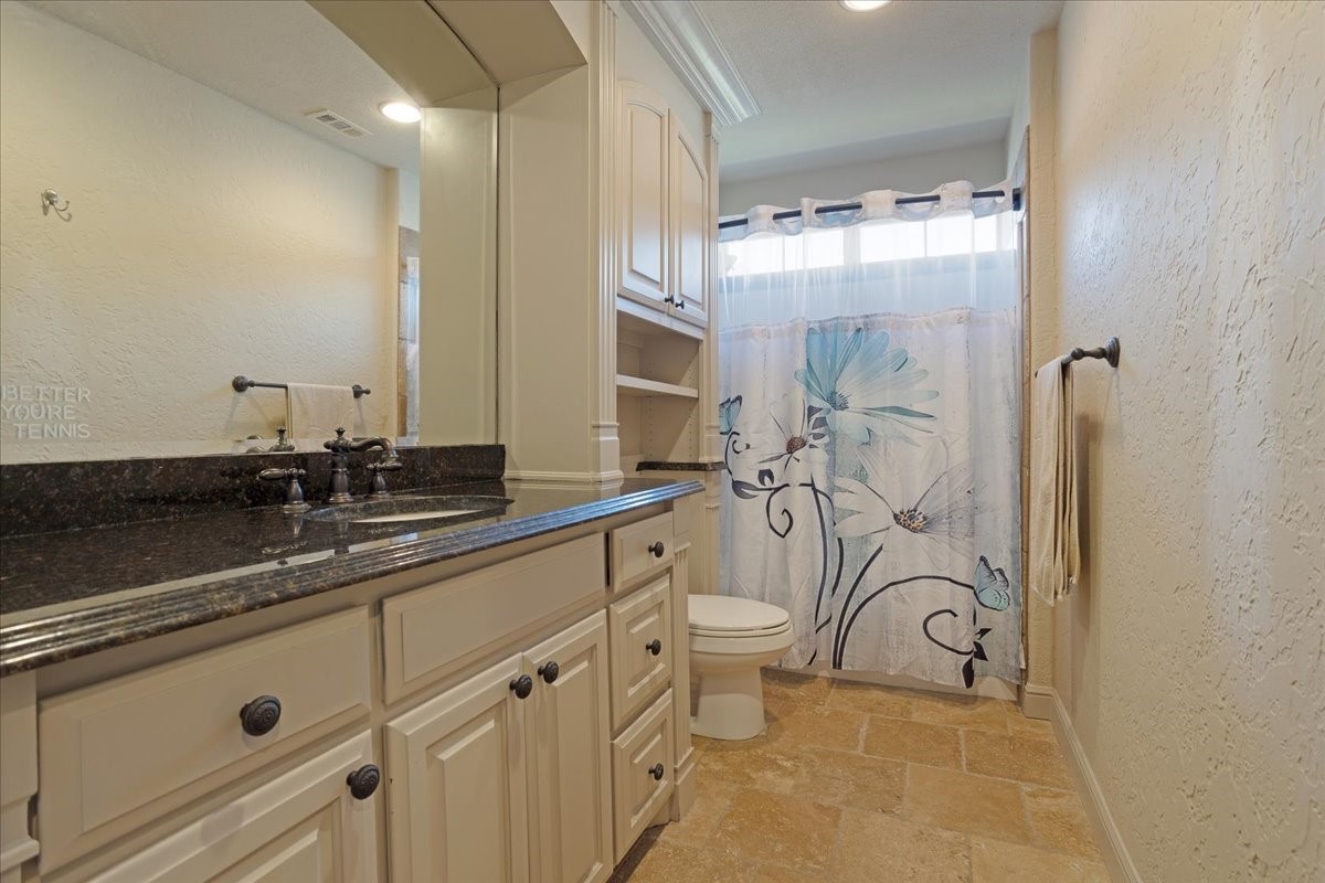 3001 Canyon Creek Drive