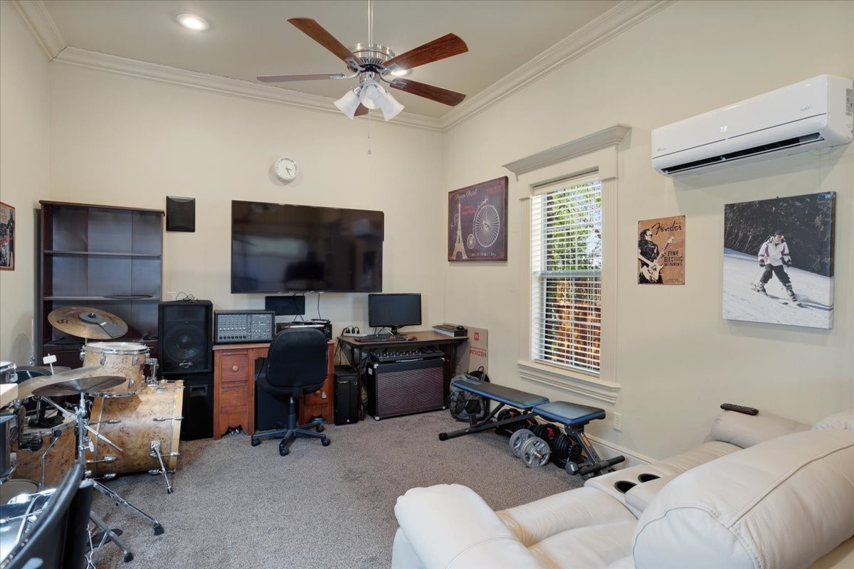 3001 Canyon Creek Drive