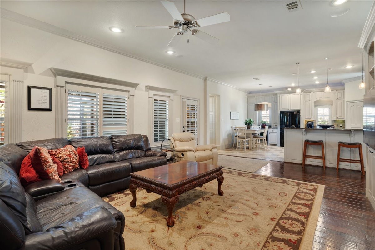 3001 Canyon Creek Drive