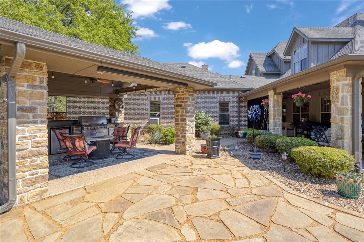 3001 Canyon Creek Drive