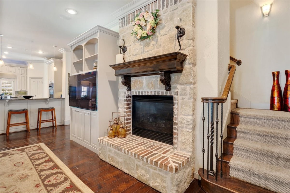 3001 Canyon Creek Drive