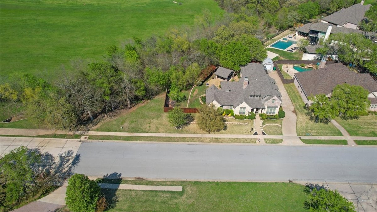 3001 Canyon Creek Drive