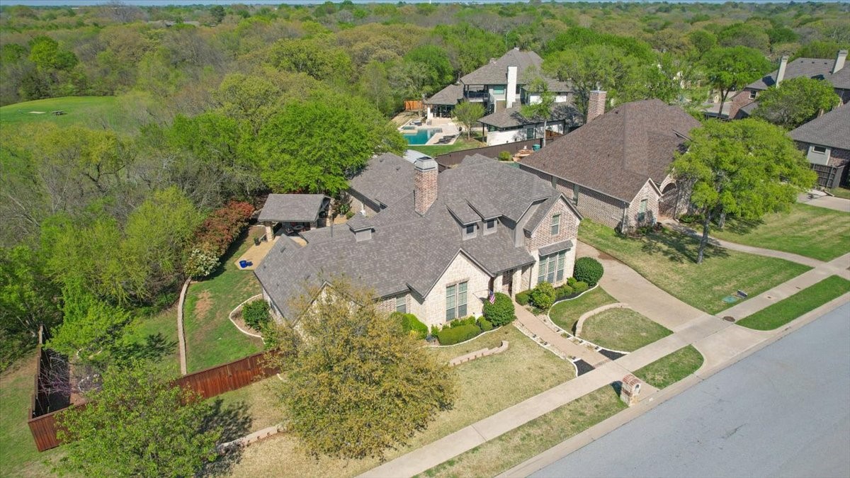 3001 Canyon Creek Drive