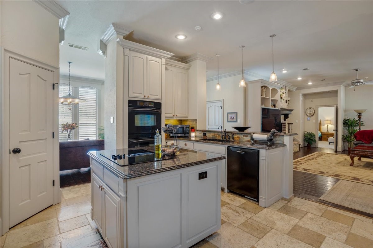 3001 Canyon Creek Drive