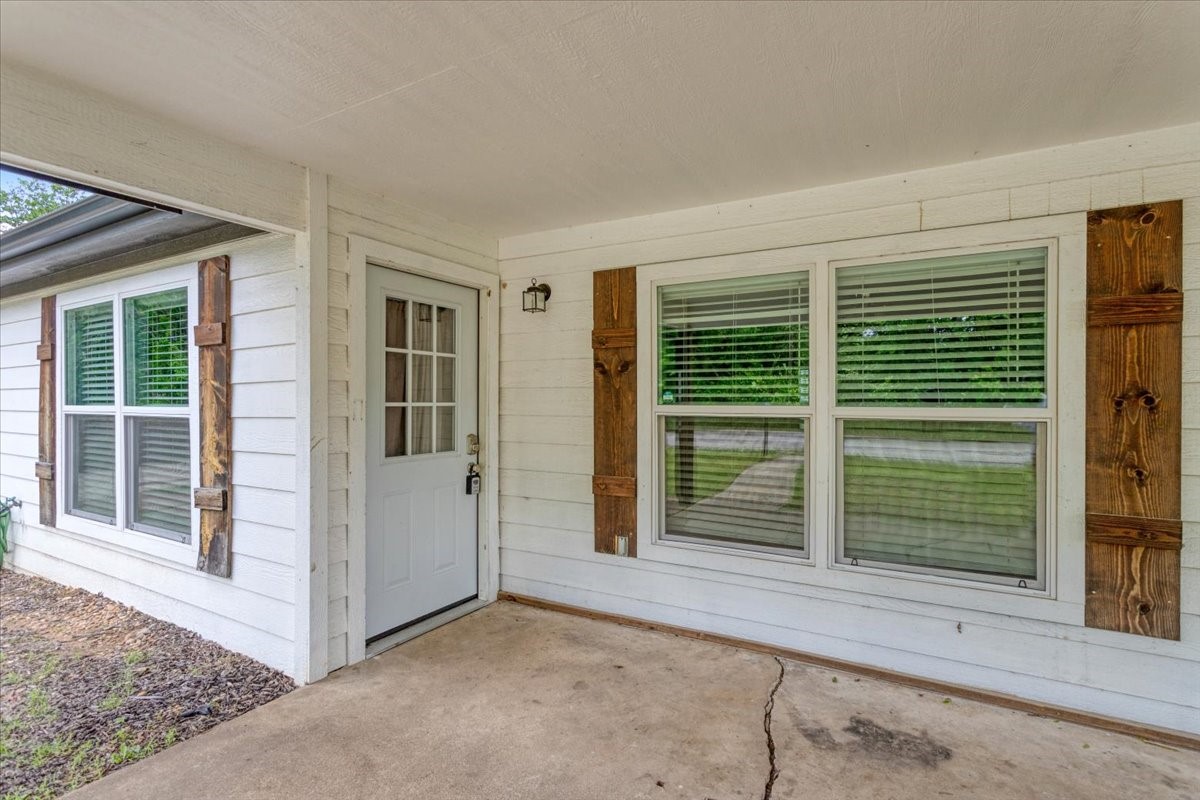 3015 S Fannin Avenue