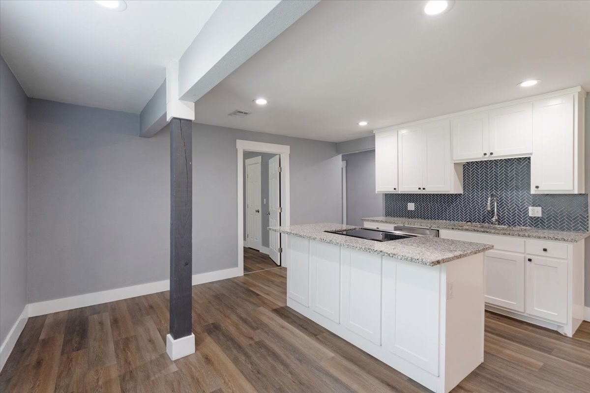 3015 S Fannin Avenue