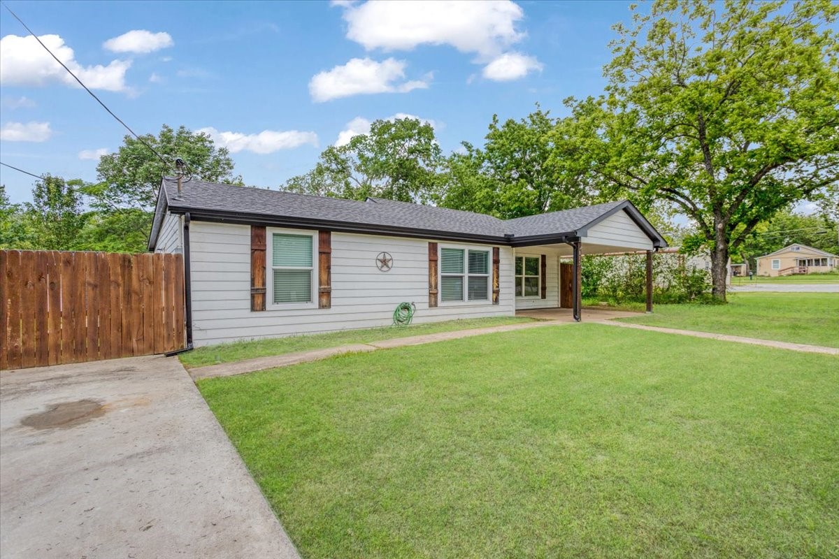 3015 S Fannin Avenue