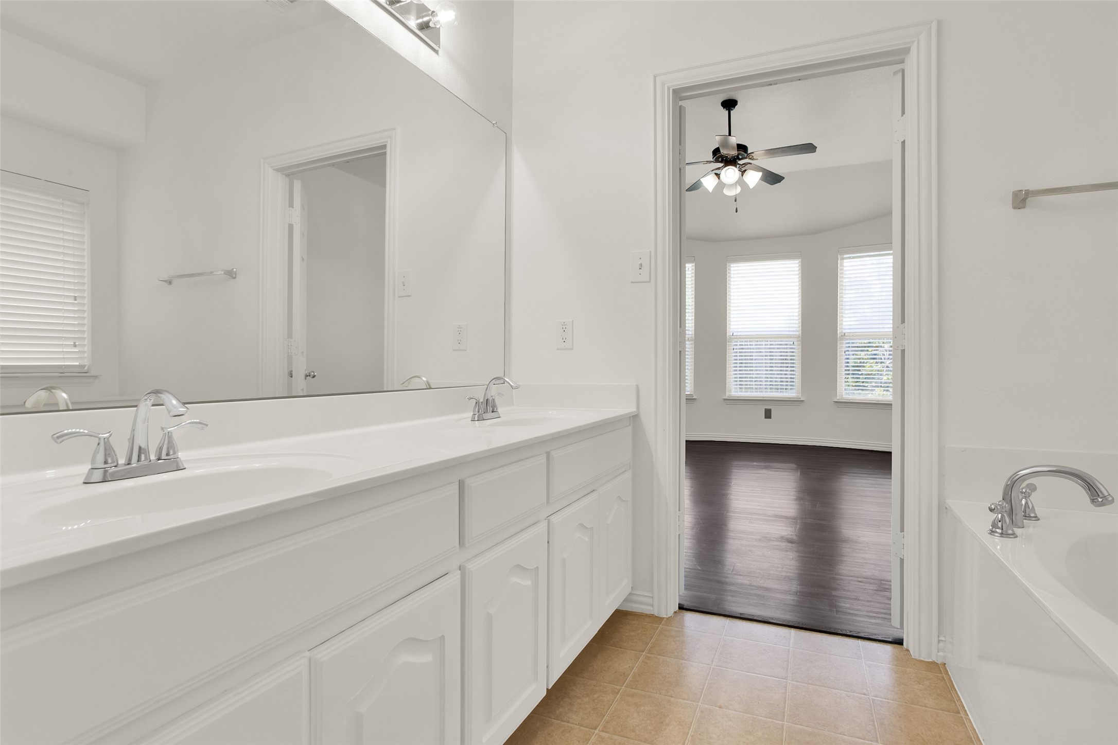 10112 Coolidge Drive