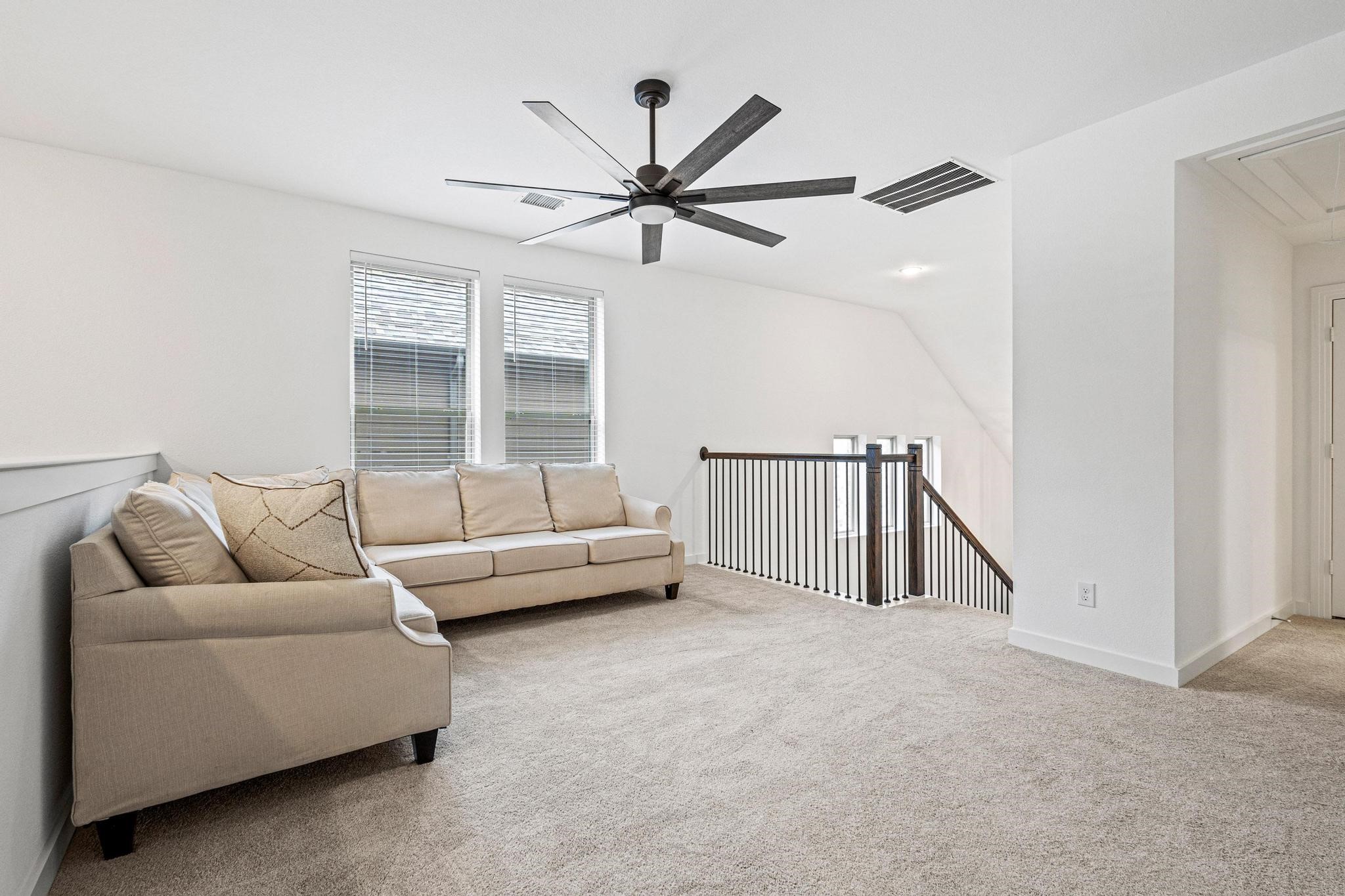 3952 Oak Creek Circle