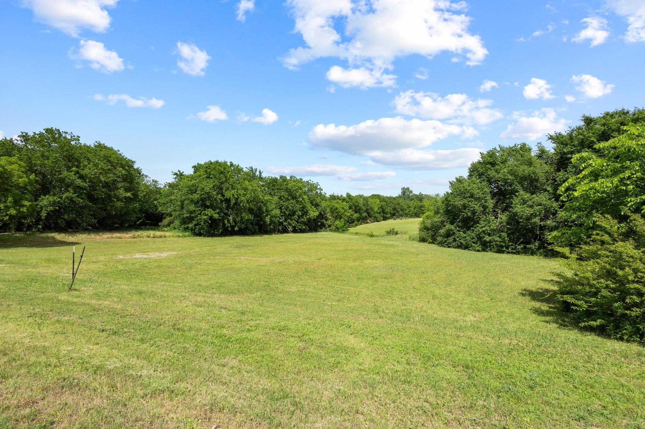 1462 Pettit Parkway