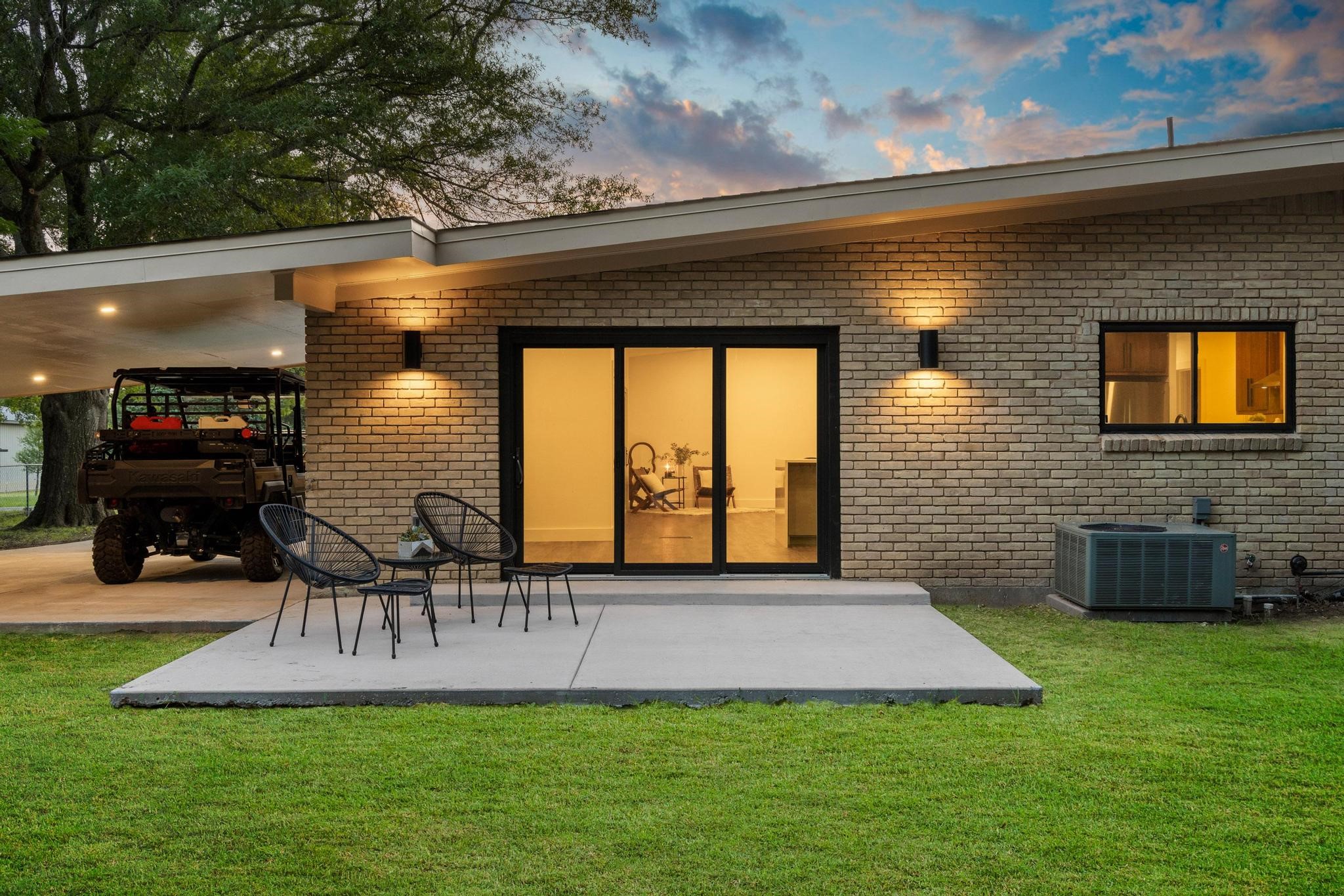 56 Alta Vista Street