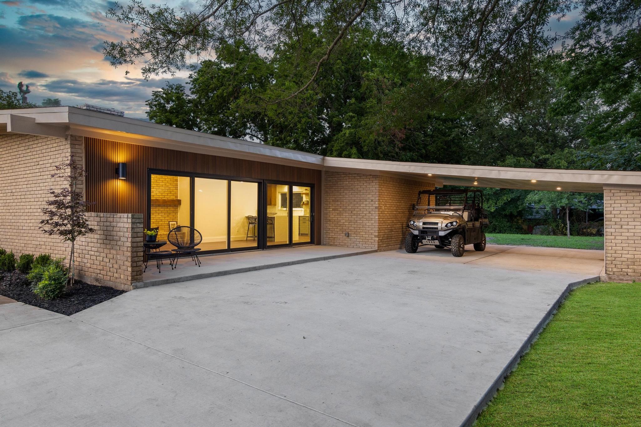 56 Alta Vista Street