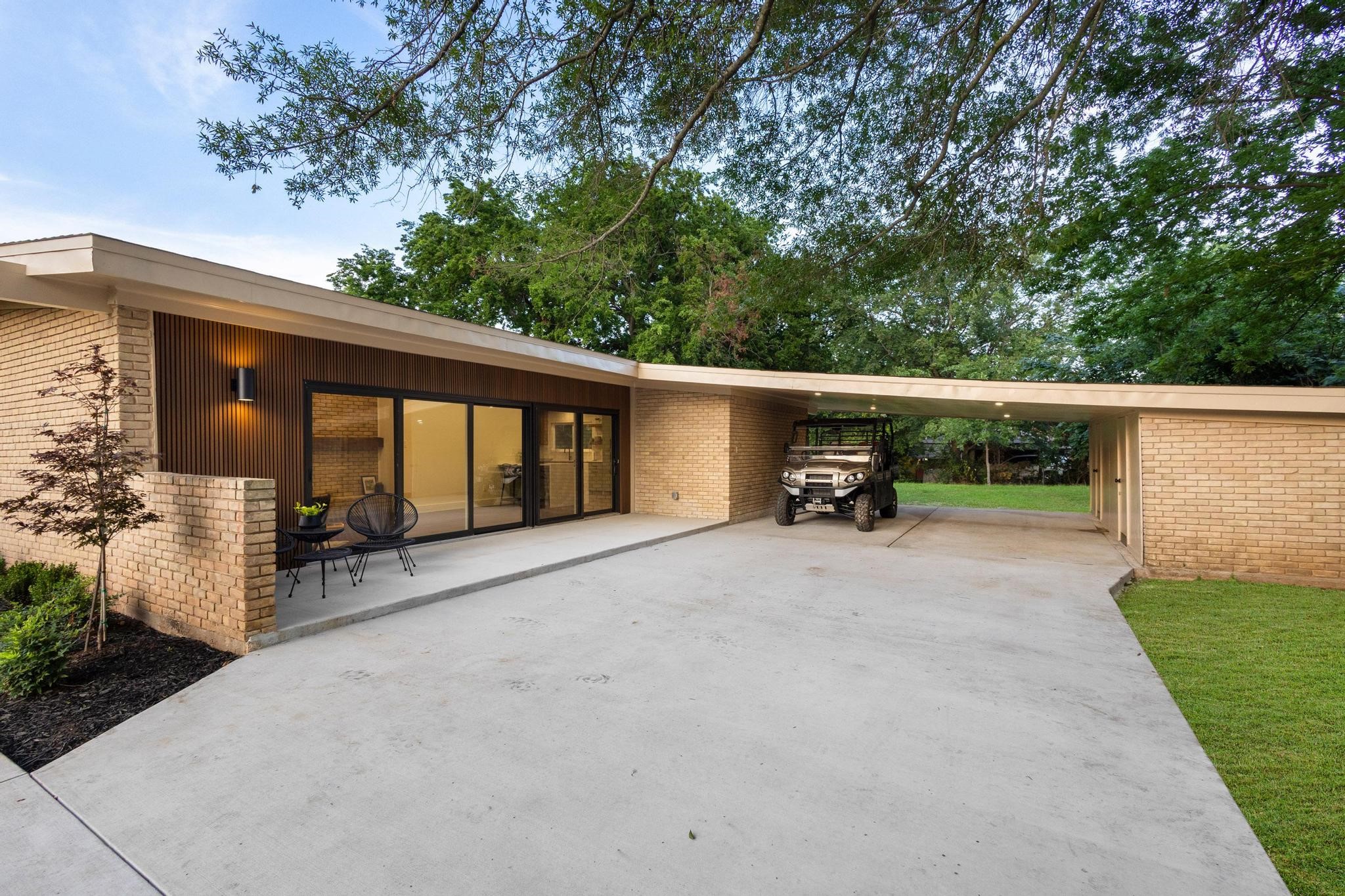 56 Alta Vista Street